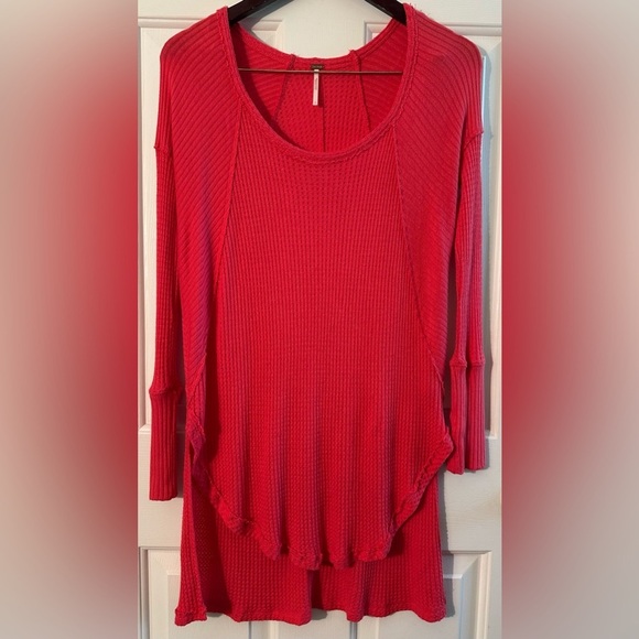 FREE PEOPLE SM Pink Ventura Drippy Thermal Waffle Weave Hi-Lo Scoop Neck Tunic - Picture 1 of 10